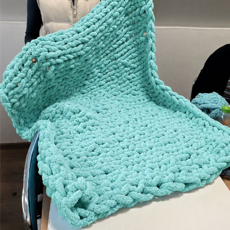 Włóczka chenille standard kolor nr 906 - 230g - produkt wyplatamy.pl 2